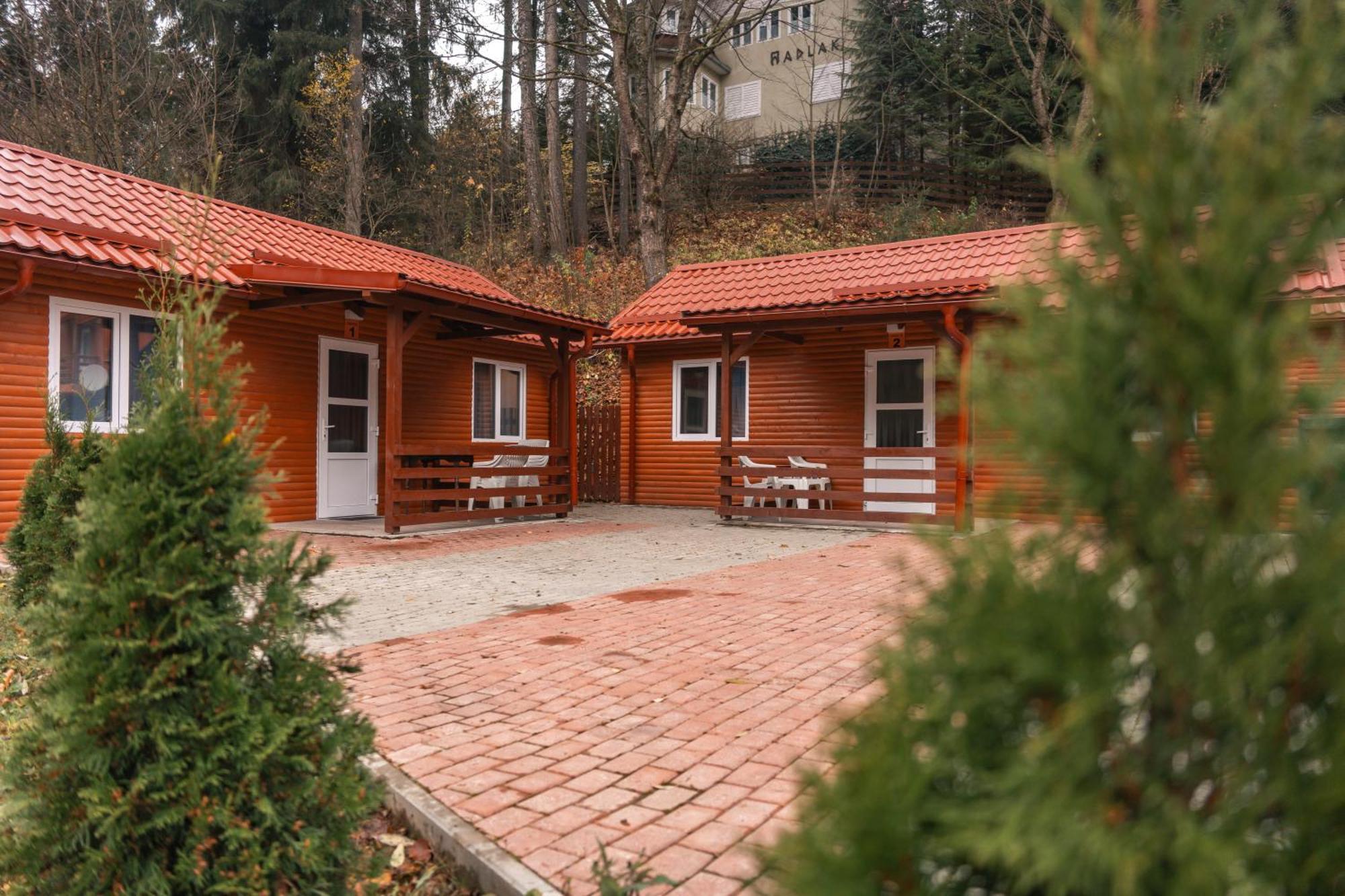 Vila Bradul Лаку-Рошу Екстер'єр фото
